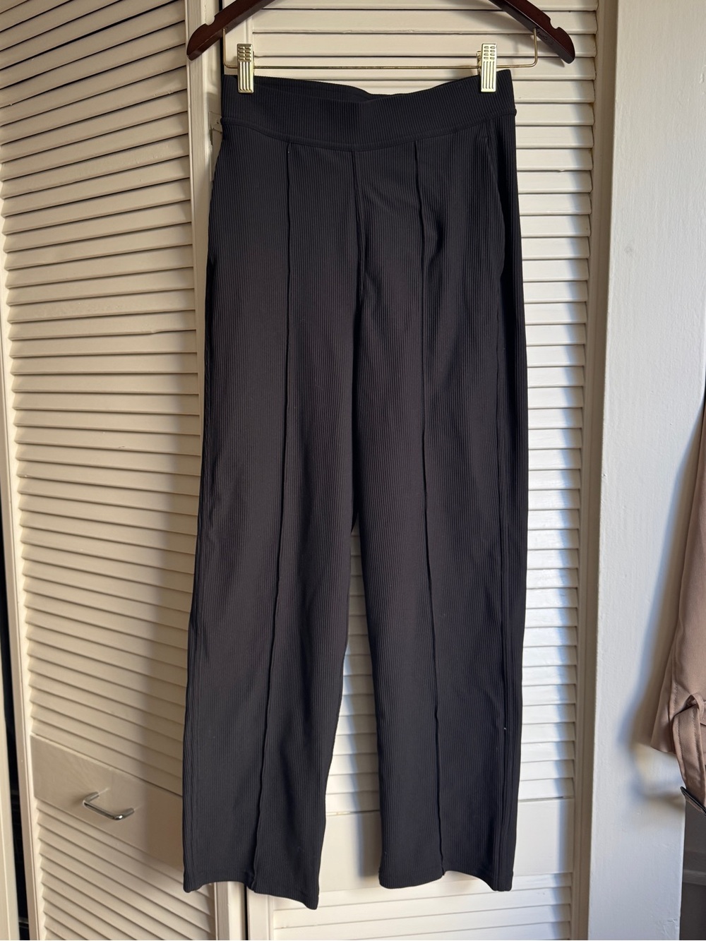 lululemon athletica Black Wide-Leg Pants